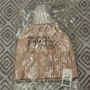 Poof beanie NWT
